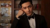 演员胡歌,从青涩少年到演技派巨星，跨越时光的蜕变之旅